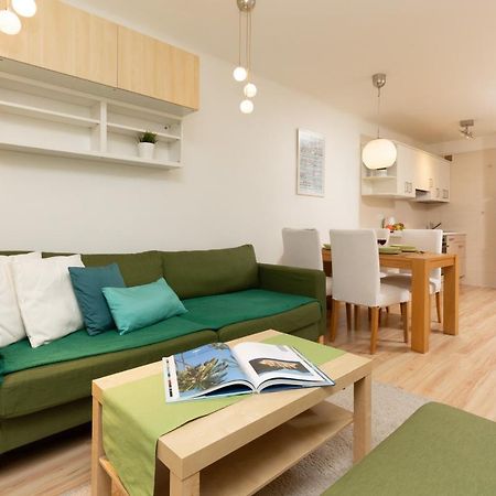 Apartments Warsaw Żelazna by Renters Zewnętrze zdjęcie
