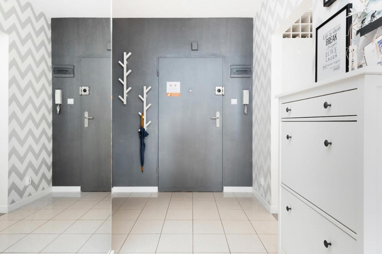 Apartments Warsaw Żelazna by Renters Zewnętrze zdjęcie