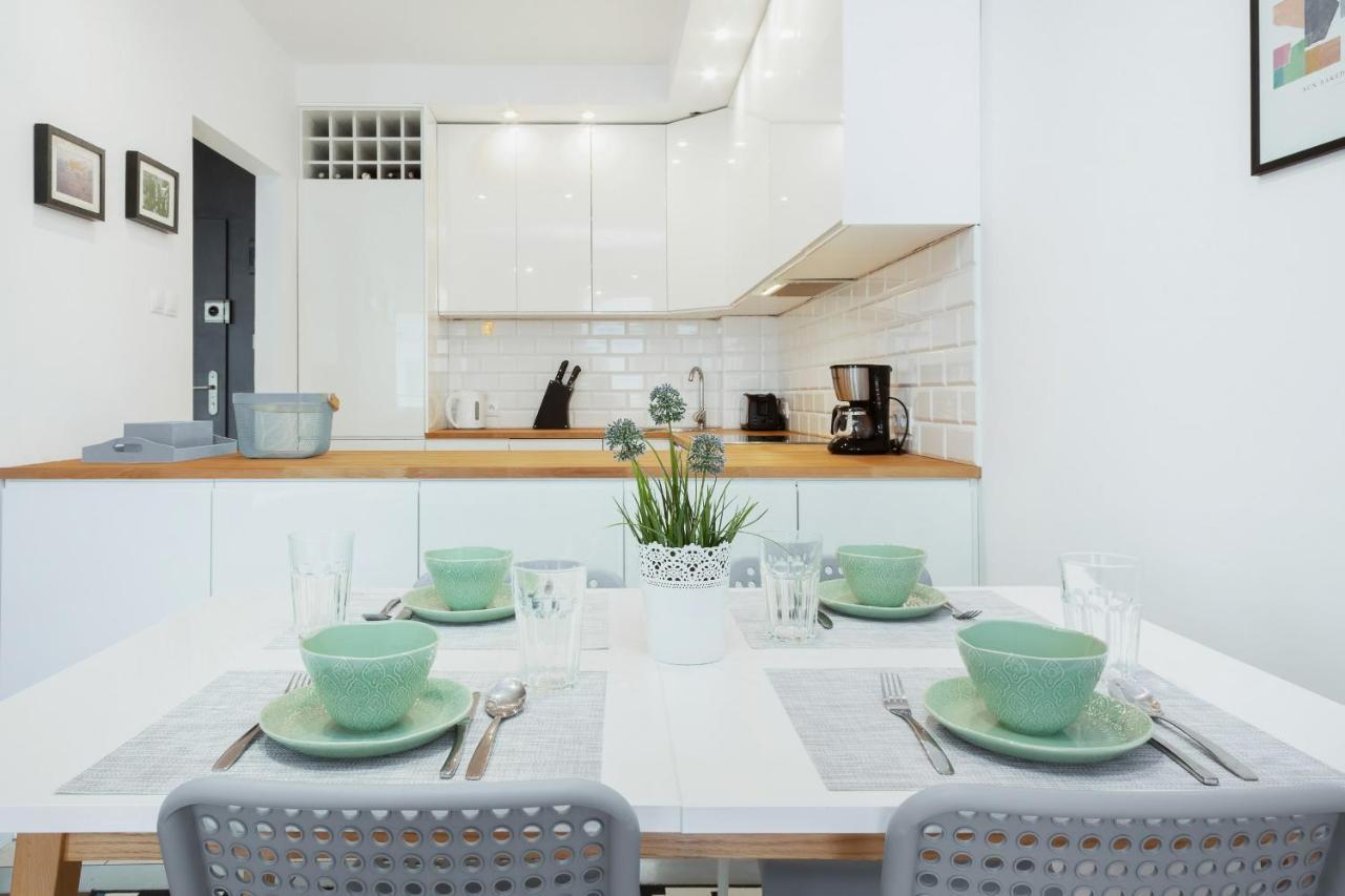 Apartments Warsaw Żelazna by Renters Zewnętrze zdjęcie